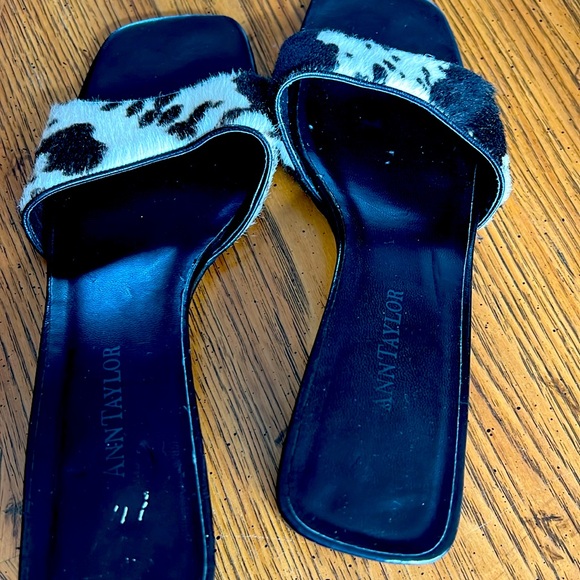 VTG Animal Fur Black&White AnnTaylor BlockHeelMule. S:7.5M.All Leather. Italy🎉 - Picture 6 of 7